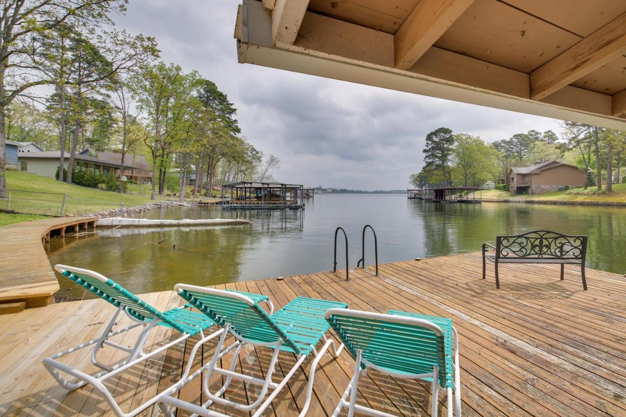 Cozy Lake Cabin With Dock In Hot Springs Natl Park Βίλα Lake Hamilton Εξωτερικό φωτογραφία