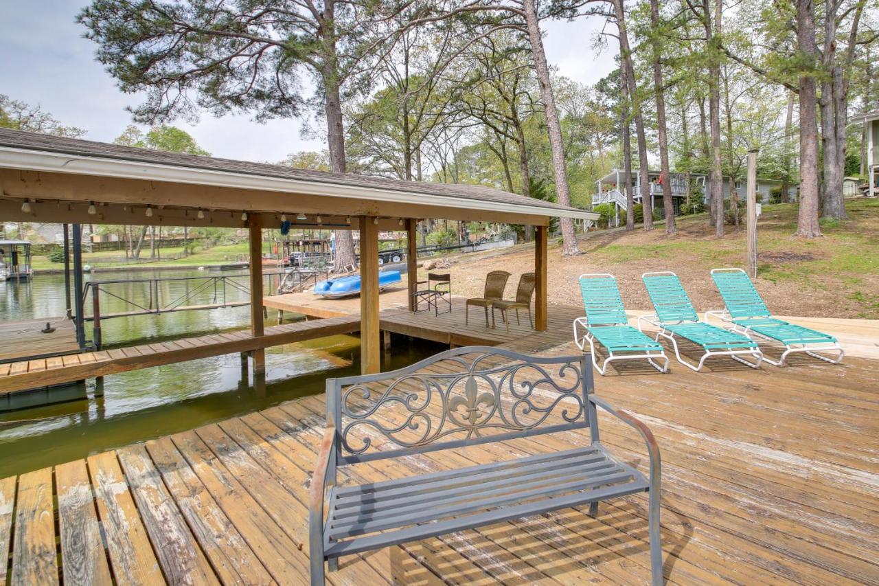 Cozy Lake Cabin With Dock In Hot Springs Natl Park Βίλα Lake Hamilton Εξωτερικό φωτογραφία