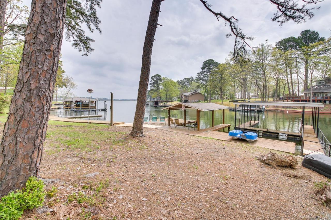 Cozy Lake Cabin With Dock In Hot Springs Natl Park Βίλα Lake Hamilton Εξωτερικό φωτογραφία